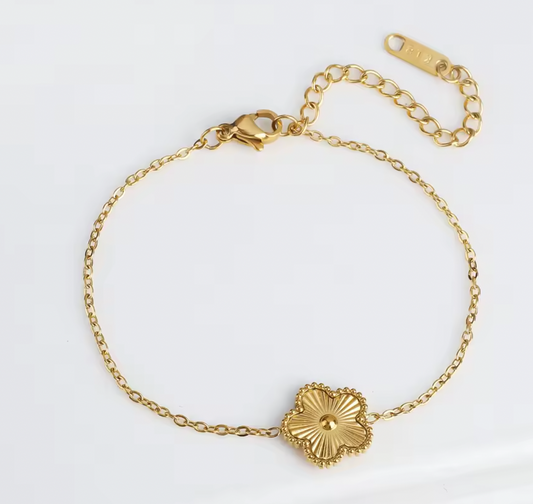 Gold Clover Bracelet